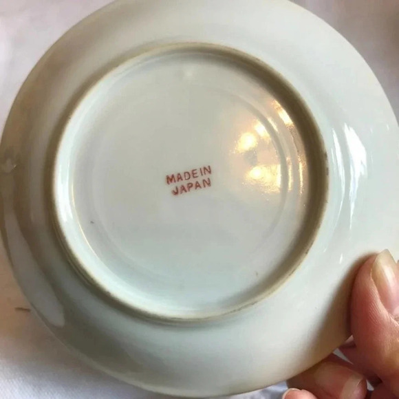 2 Sets Lot Of Teacups and Saucers made in Japan - Picture 3 of 5